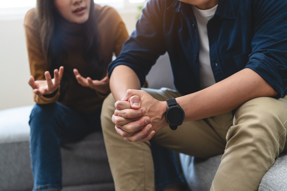 How to Deal with Election Anxiety and Political Disagreements with Close Friends and Family